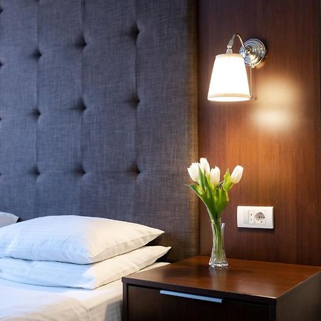 Luka De Luka Suites Belgrade Extérieur photo