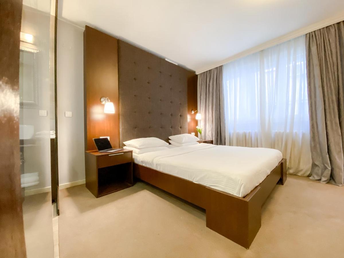 Luka De Luka Suites Belgrade Extérieur photo