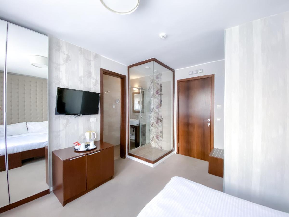 Luka De Luka Suites Belgrade Extérieur photo
