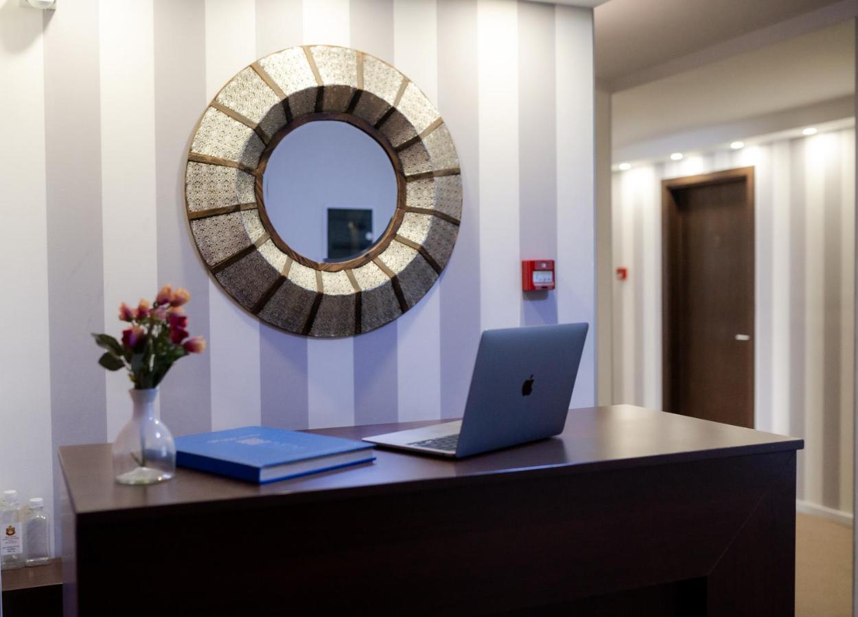 Luka De Luka Suites Belgrade Extérieur photo
