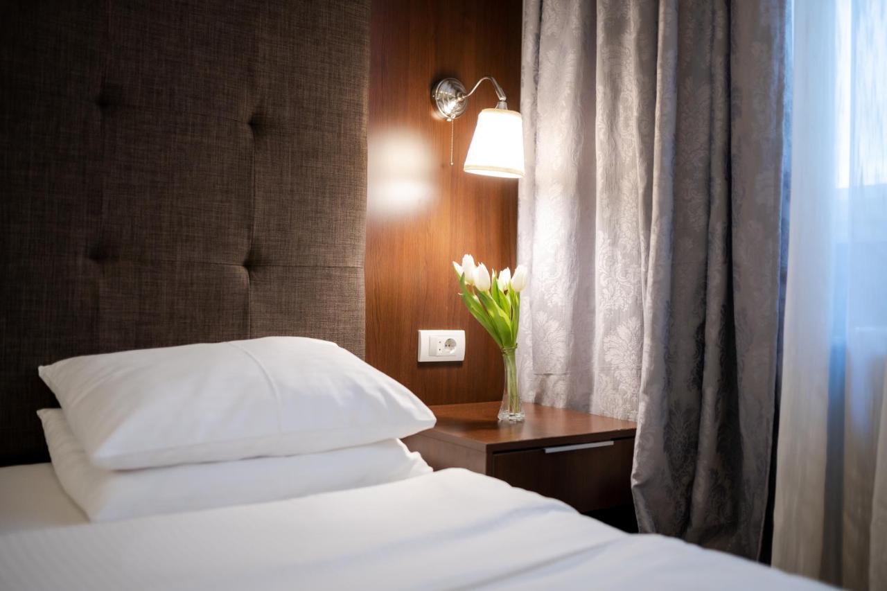 Luka De Luka Suites Belgrade Extérieur photo