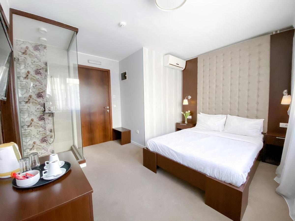 Luka De Luka Suites Belgrade Extérieur photo
