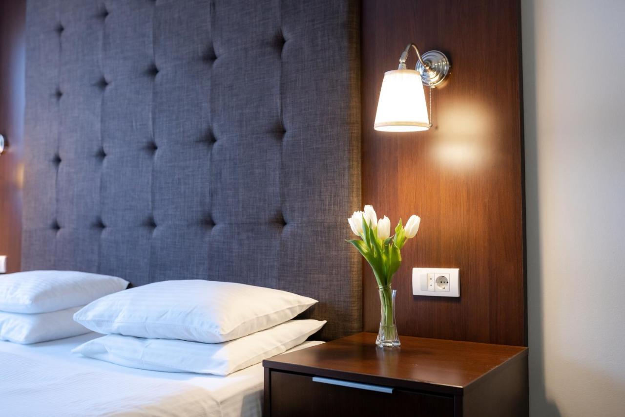 Luka De Luka Suites Belgrade Extérieur photo